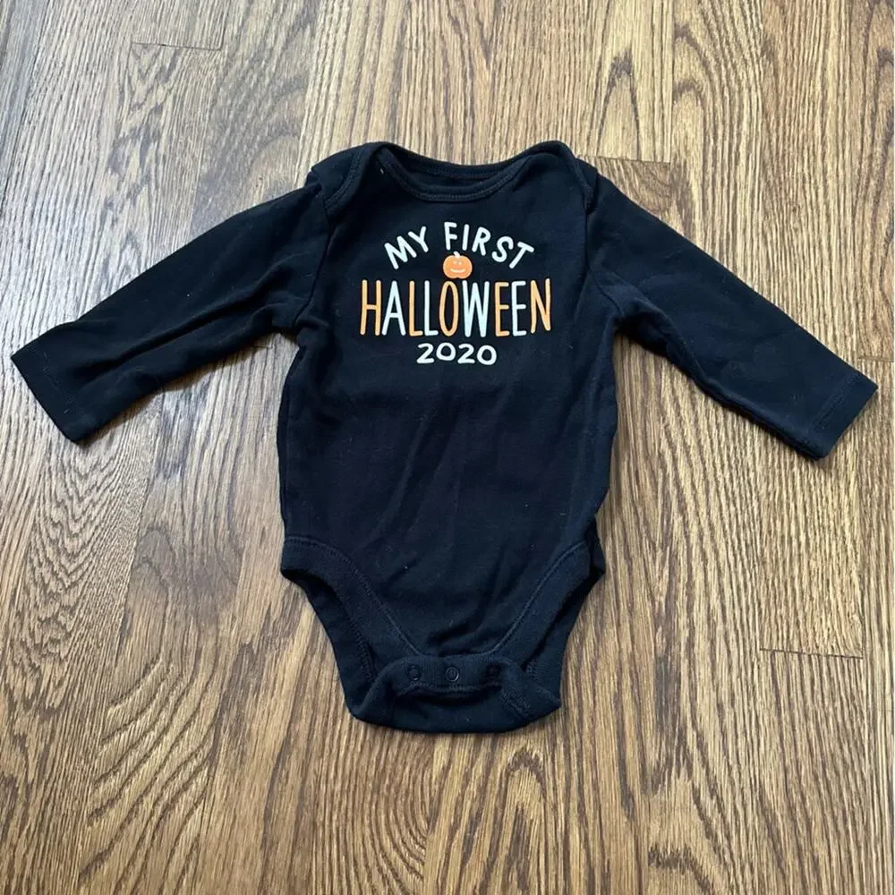 Old Navy Halloween onesie bodysuit bundle, 3-6 months (set of 4)
